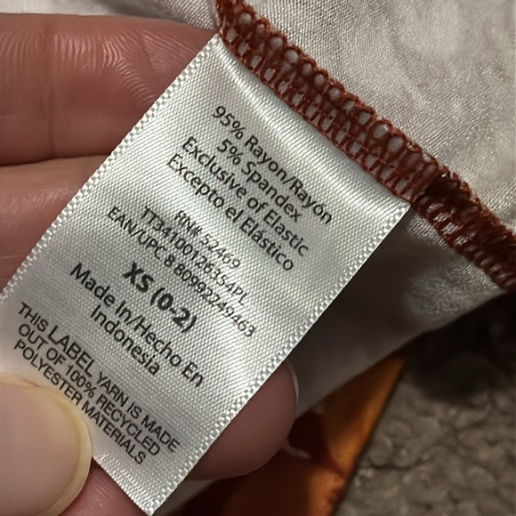 NWT Time & Tru Dress-Sz XS (0-2)-Long Sleeve Floral-Pinks/Blues/Maroon-V Neck - Picture 15 of 15